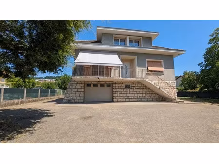 vente maison 5 pièces 163 m² à la tour-du-pin (38110)  353 000 €