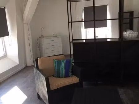 location appartement 1 pièce 34 m² à béziers (34500)