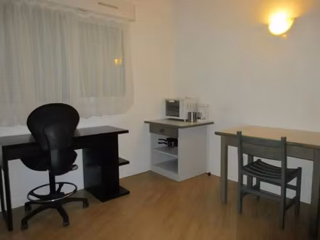 location appartement 1 pièce 22 m² à montpellier (34000)