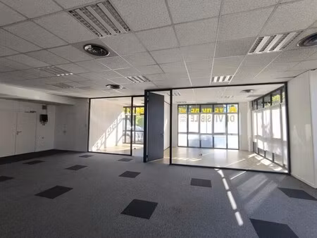vente bureaux 200 m² à 503 m²