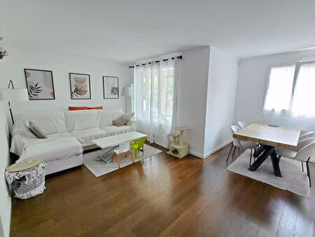 appartement 76 m² en rez-de-jardin (3 chambres)