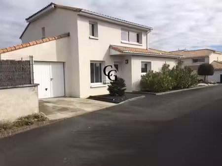 location maison 5 pièces 120m² vertou 44120
