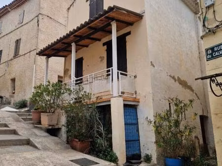 maison de ville t3 avec terrasse atelier cave