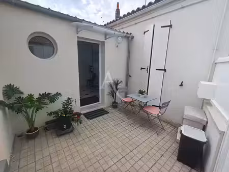 vente maison rochefort 17300 - - surface privée