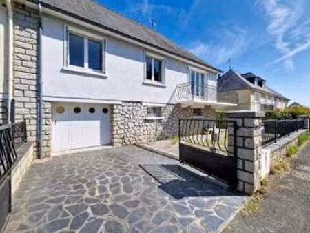 vente maison au lion-d'angers (49220) : à vendre / 72m² le lion-d'angers