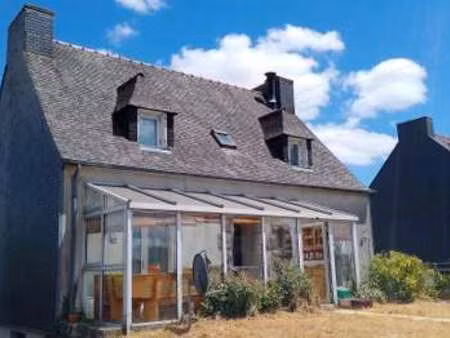 vente maison à poullaouen (29246) : à vendre / 99m² poullaouen