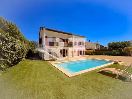 vente propriété 8 pièces 207 m² à vallabrègues (30300)  479 000 €