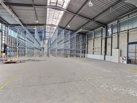 location local d’activités saint avold 57500 1520m²