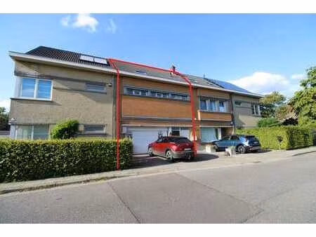 maison prête à emménager  idéalement située  avec garage!