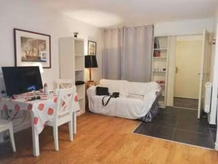 location appartement 2 pièces meublé à montpellier (34000) : à louer 2 pièces meublé / 40m