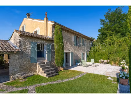 maison de luxe à vendre à cabrières-d'avignon