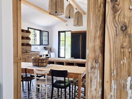 maison de luxe à vendre dans le quartier bourg saint pierre