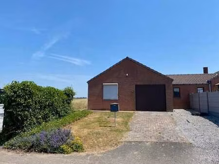 plain-pied 2 chambres avec garage et jardin 5 ares
