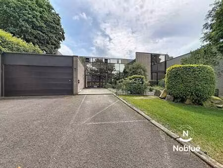 dison : spacieux appartement 2 ch avec jardin
