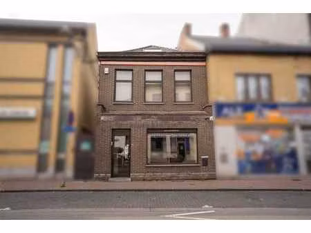 maison de commerce