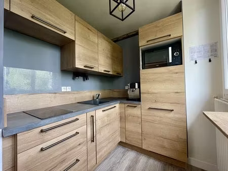 appartement t2 - 51 m² - dernier étage - compiègne
