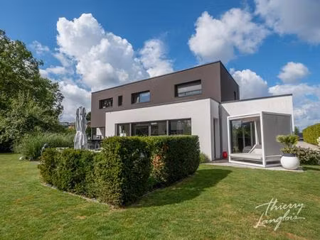 maison contemporaine semi plain-pied de 182 m2 habitables