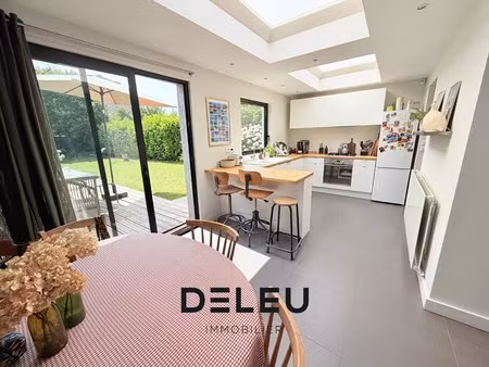 maison semi-individuelle 102 m²  3 chambres  jardin et garage à wasquehal