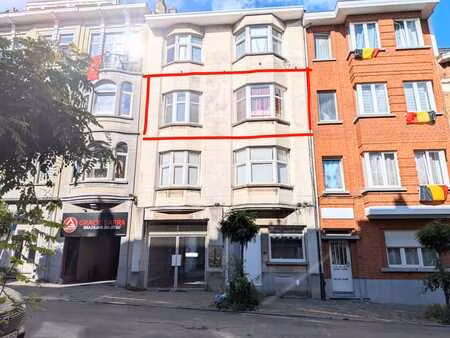 appartement lumineux rénové avec un parking à vélos epc d+