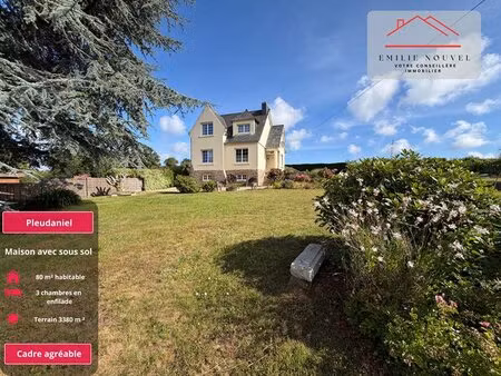 maison familiale 5 pièces   sous-sol complet   80 m²   terrain de 3 380 m²  pleudaniel
