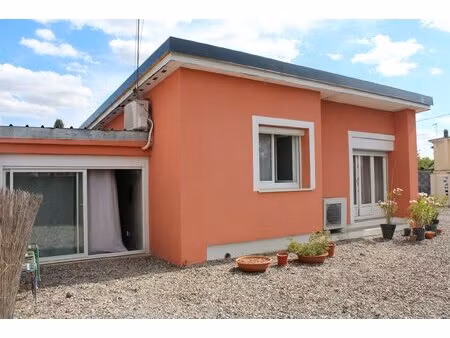 decize  proche des commodités  maison de plain pied