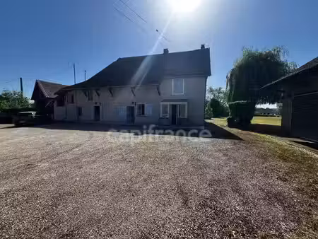 vente maison 7 pièces 150 m² commenailles (39140)