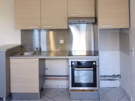 studio - 22m² - non meublé la doua
