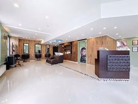 maison de ville avec espace commercial à vendre à gand