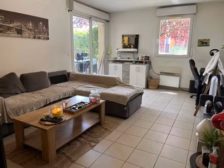 vente appartement 2 pièces 47 m² saint-pierre-du-mont (40280)