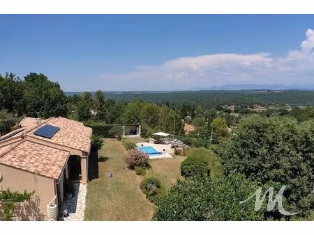 grande maison de charme à vendre à montmeyan avec piscine  garage  abri voiture