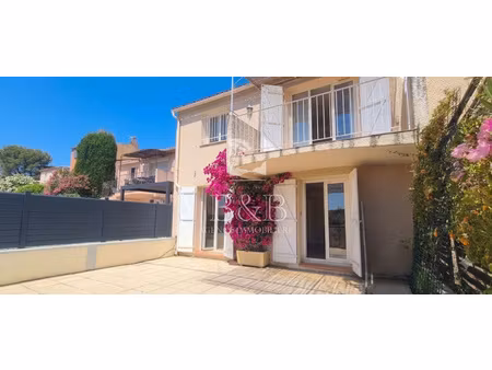 a vendre st raphael villa 4 pieces vue degagee exposee sud