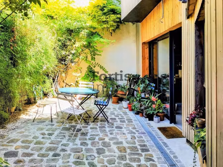 maison de luxe à vendre dans le quartier père lachaise-réunion