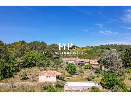 maison de luxe à vendre à varages