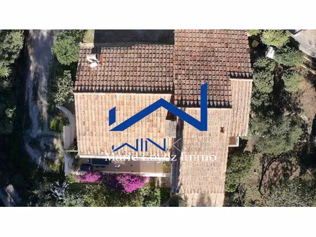 maison de luxe à vendre à ceyreste