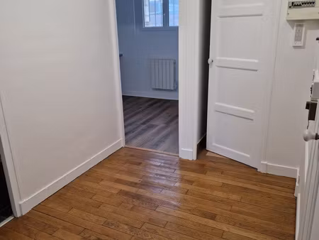 appartement 2 pieces (47 m2) compiegne centre ville