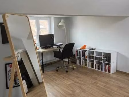 appartement 2 chambres  auderghem. lumineux.