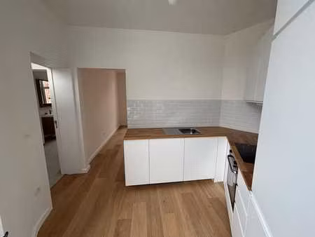 studio entièrement rénové de 40 m² à louer !!!