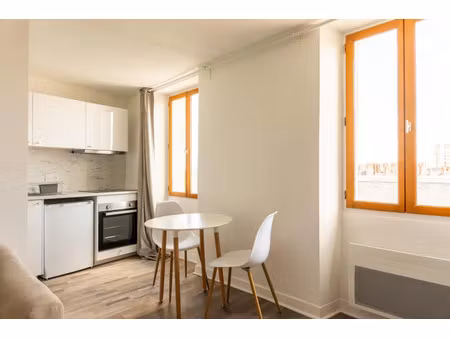 location appartement 2 pièces 31 m² à nantes (44000)