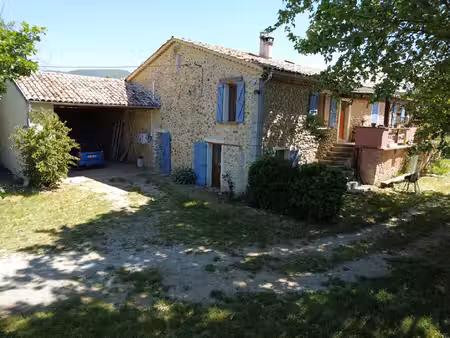 maison en pierre secteur sisteron de 266 m2 bâtisse en pierres avec vue panoramique alpes.