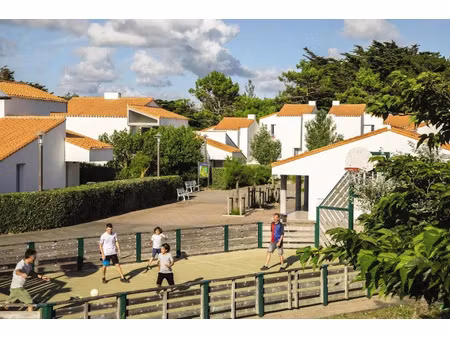 vente appartement 2 pièces 28 m² à saint-jean-de-monts (85160)  58 785 €