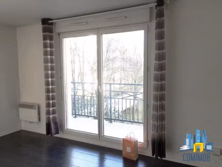 location appartement 1 pièce 23m² courbevoie 92400