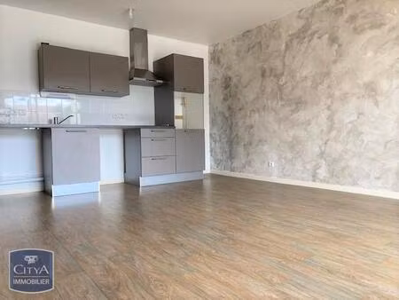 location appartement 2 pièces 46m² villecresnes 94440