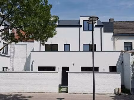 maison à vendre à antwerpen € 299.000 (lpwaq) | zimmo