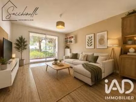 vente appartement 3 pièces aux lones (83140) : à vendre 3 pièces / 63m² les lones