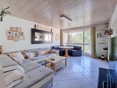 vente appartement 4 pièces 86.37 m² à chambery (73000)  173 800 €