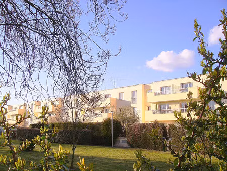 appartement montigny le bretonneux 4 pièce(s) 88 m2