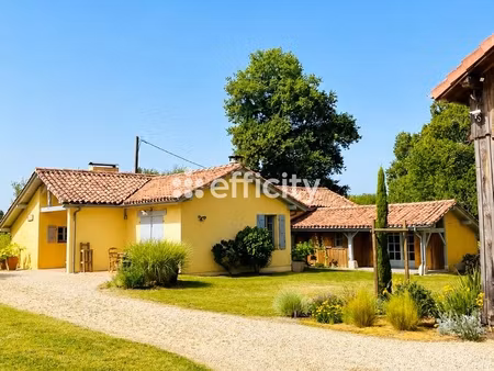 maison 6 pièces - 122 m²