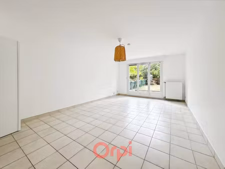 location appartement 2 pièces 65 m² à lyon 3 (69003)