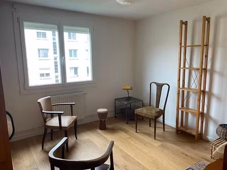 appartement 2 pièces montreuil