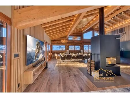 chalet aux portes du village